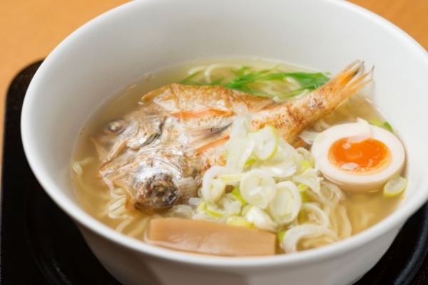 のどぐろラーメン
